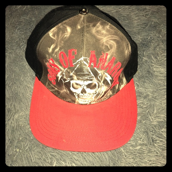 ☠️🧢very gently used men’s SOA Snap back🧢 - Picture 1 of 2